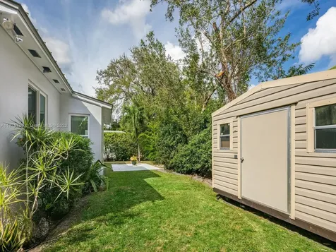 9333 NE 9th Place Miami Shores FL 33138