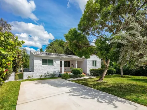 9333 NE 9th Place Miami Shores FL 33138