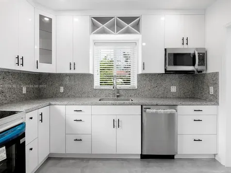 9333 NE 9th Place Miami Shores FL 33138