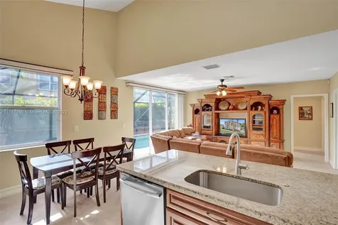 11596 NW 5th Street Coral Springs FL 33071