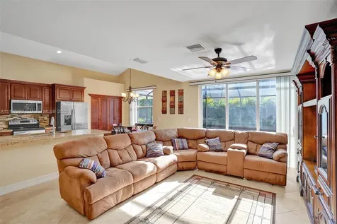 11596 NW 5th Street Coral Springs FL 33071