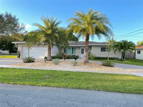 5381 SW 7th Street Plantation FL 33317