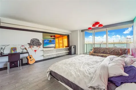 1100 West Avenue Miami Beach FL 33139