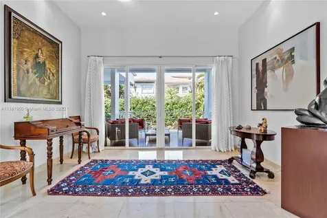 375 W Enid Drive Key Biscayne FL 33149