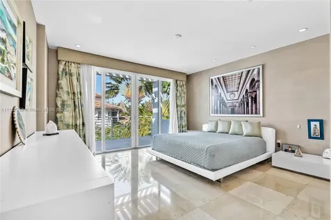 375 W Enid Drive Key Biscayne FL 33149