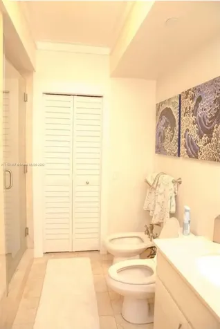 6365 Collins Avenue Miami Beach FL 33141