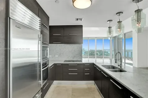 900 Biscayne Boulevard Miami FL 33132