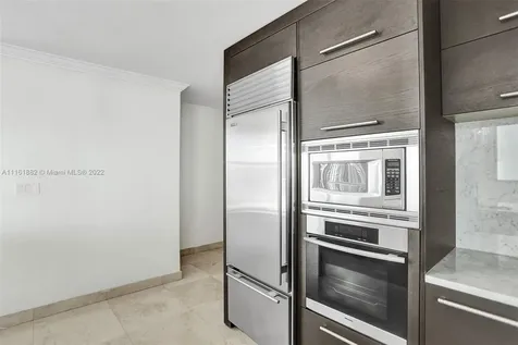 900 Biscayne Boulevard Miami FL 33132
