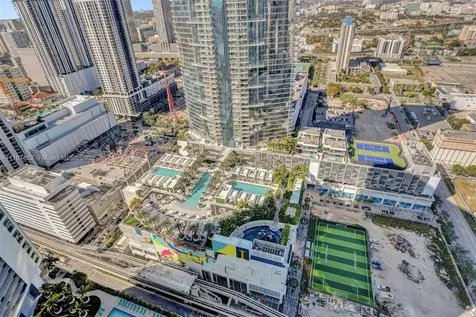 900 Biscayne Boulevard Miami FL 33132
