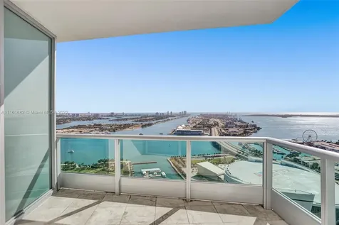 900 Biscayne Boulevard Miami FL 33132