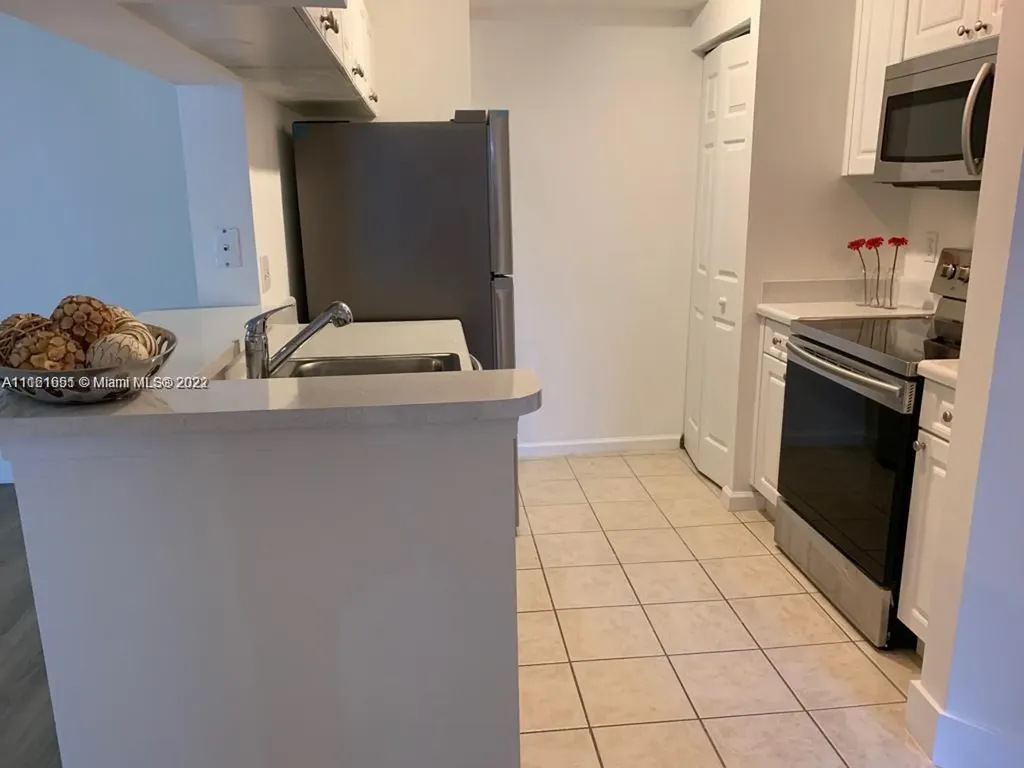 17150 N Bay Road Sunny Isles Beach FL 33160