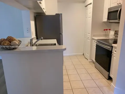 17150 N Bay Road Sunny Isles Beach FL 33160