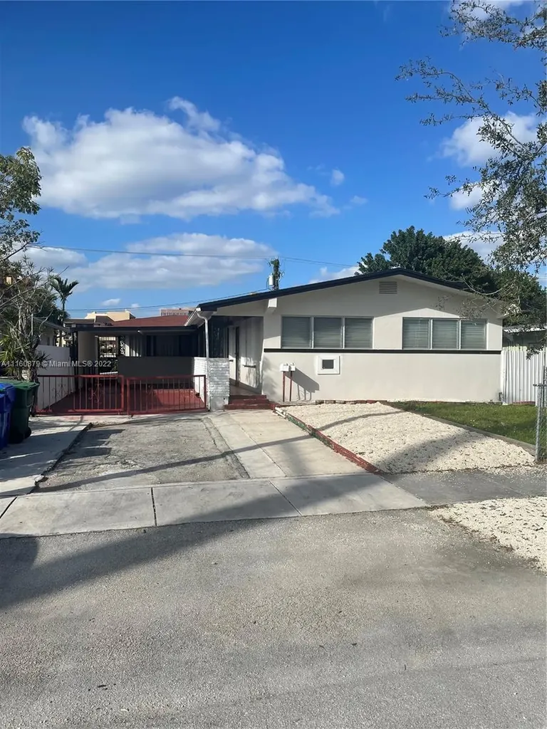 5241 NW 5th Street Miami FL 33126