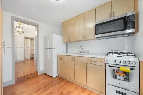 3664 SW 16th Street Miami FL 33145