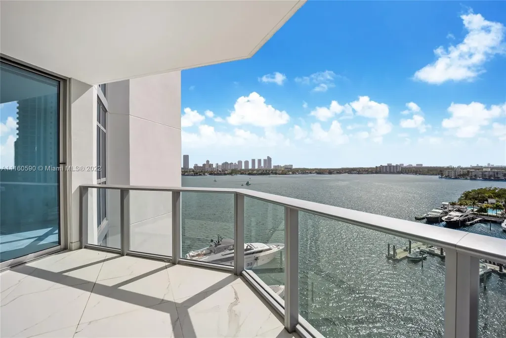 North Miami Beach FL 33160