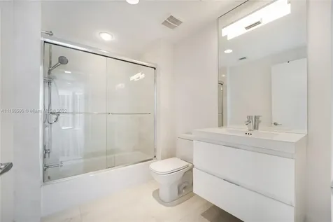 North Miami Beach FL 33160