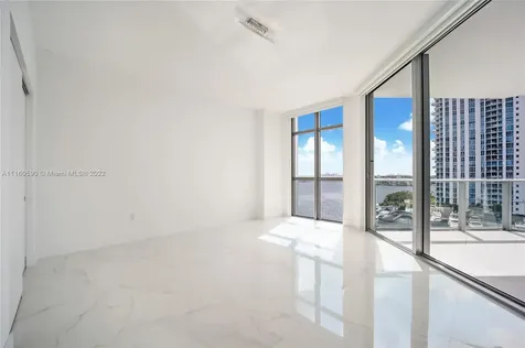 North Miami Beach FL 33160
