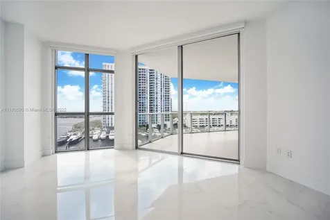 North Miami Beach FL 33160