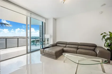 North Miami Beach FL 33160
