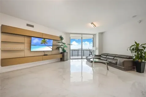 North Miami Beach FL 33160