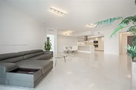 North Miami Beach FL 33160