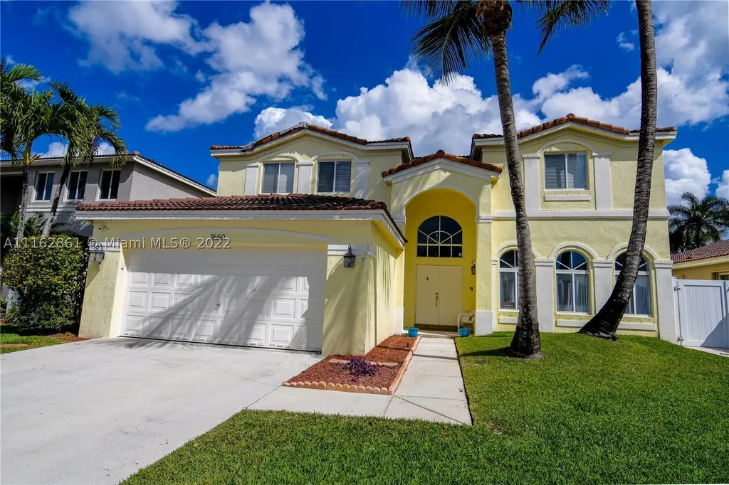 1660 SW 106th Terrace Davie FL 33324