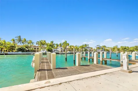 6003 S Laguna Path S Miami Beach FL 33141
