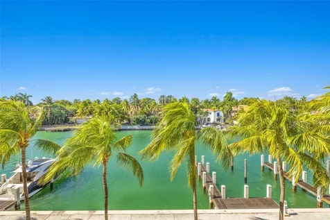 6003 S Laguna Path S Miami Beach FL 33141