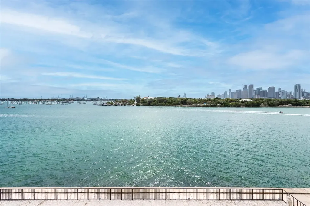 1000 Venetian Way Miami FL 33139