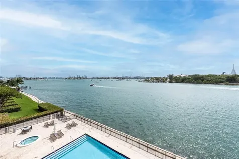 1000 Venetian Way Miami FL 33139