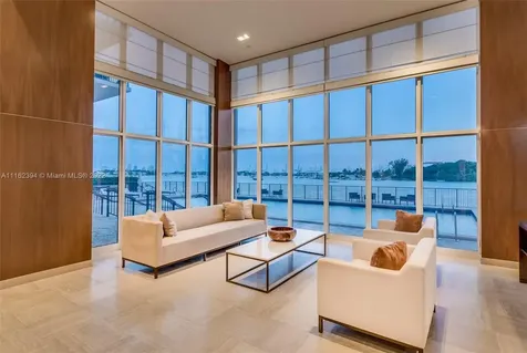 1000 Venetian Way Miami FL 33139