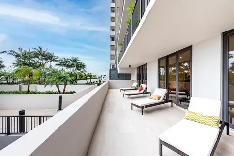 1000 Venetian Way Miami FL 33139