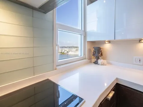 848 Brickell Key Drive Miami FL 33131