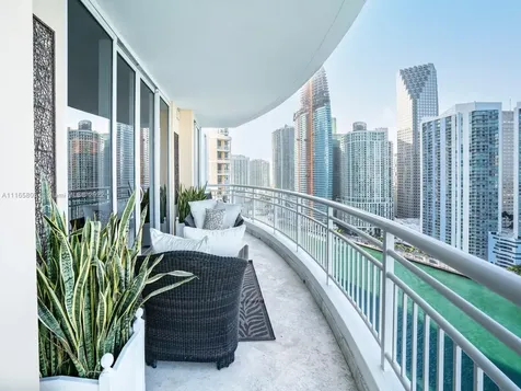 848 Brickell Key Drive Miami FL 33131