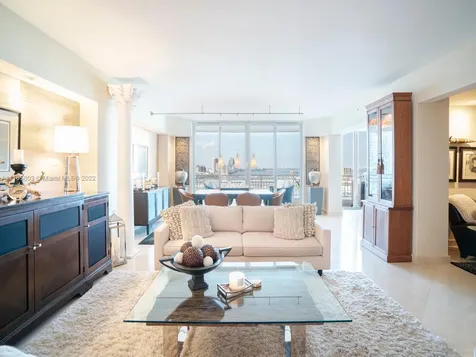 848 Brickell Key Drive Miami FL 33131