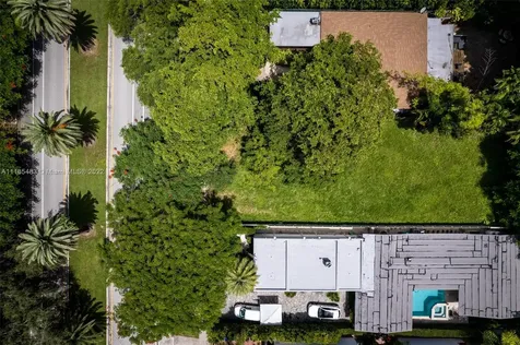 1625 S Miami Avenue Miami FL 33129