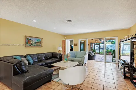 2350 NE 193rd Street Miami FL 33180