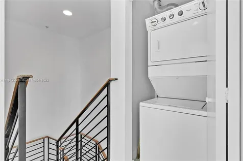 60 SW 13th Street Miami FL 33130