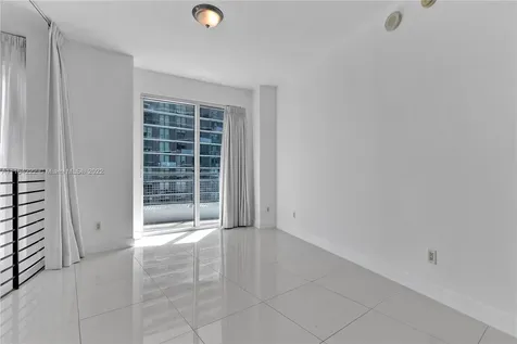 60 SW 13th Street Miami FL 33130