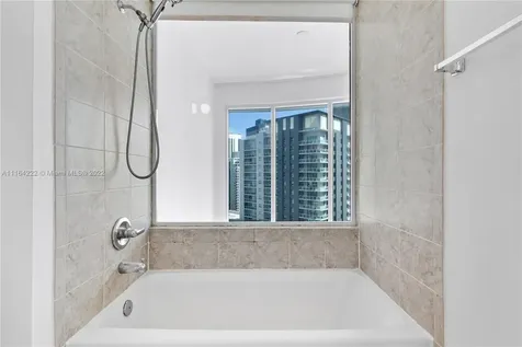 60 SW 13th Street Miami FL 33130