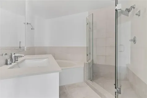 60 SW 13th Street Miami FL 33130