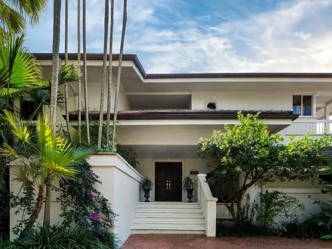 6911 Mira Flores Avenue Coral Gables FL 33143