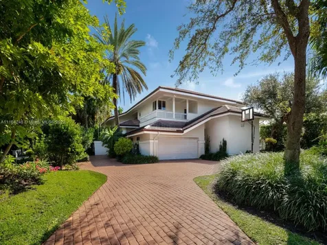6911 Mira Flores Avenue Coral Gables FL 33143