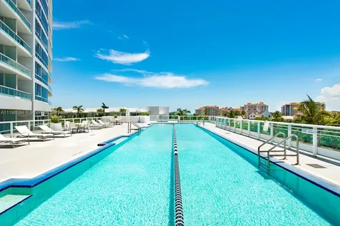 100 S Pointe Drive Miami Beach FL 33139