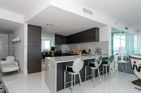900 Biscayne Boulevard Miami FL 33132