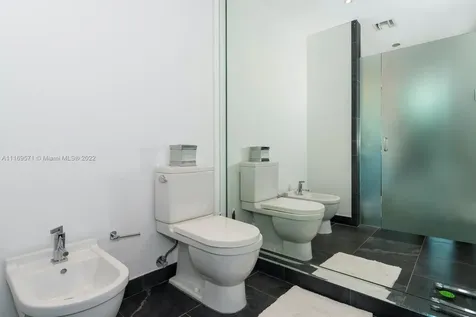 900 Biscayne Boulevard Miami FL 33132