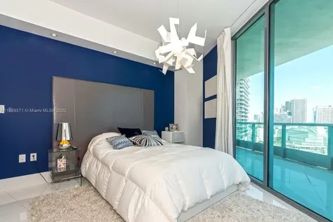 900 Biscayne Boulevard Miami FL 33132