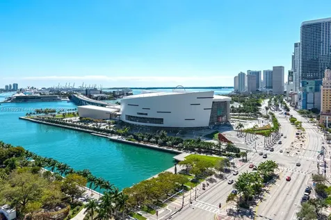 900 Biscayne Boulevard Miami FL 33132