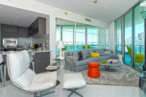 900 Biscayne Boulevard Miami FL 33132