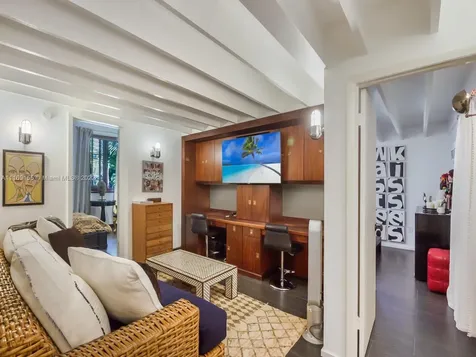 365 Harbor Court Key Biscayne FL 33149
